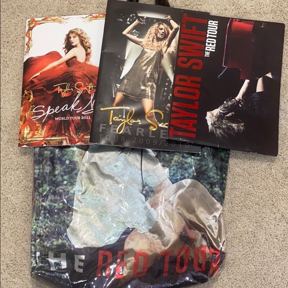 Taylor Swift bundle